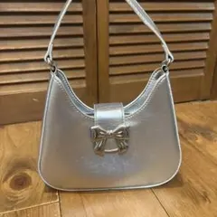 シルバー リボン ショルダーバッグ