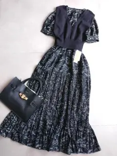 未使用REDYAZELモノトーンフラワープリントワンピース×ニットベスト