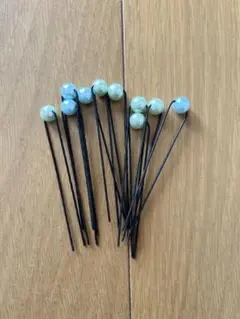 青緑ビーズ付き黒Uピン10本セット