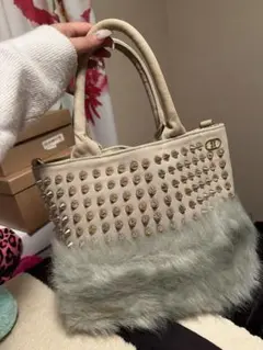 ディアベル スタッズ付きファー ハンドバッグ