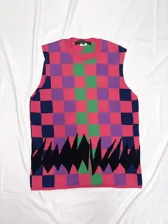 Item thumbnail for item 64af1a93-6f9d-4347-9419-82af64a60ea9