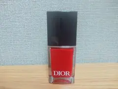 DIOR ネイルポリッシュ 999 赤