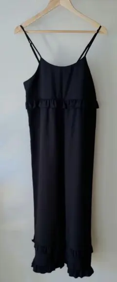 wcloset　ダブルクローゼット　裾フリルサロペットのサムネイル