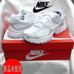 新品25.5cm ナイキ NIKE V5 RNR 白　メンズスニーカー