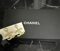CHANEL CCロゴパールピアス　海外限定ノベルティ