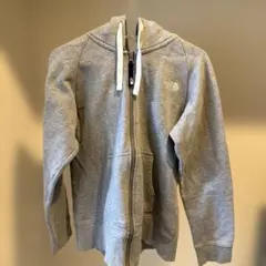 THE NORTH FACE グレー ジップアップパーカー