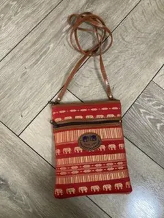 Item thumbnail for item 1d985f74-e9e7-4ab9-a69d-b1a6a66588d7