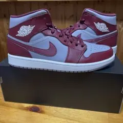 Air Jordan 1 Mid 
