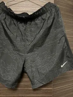 Nike DRI-FIT パターン入りショーツ XL