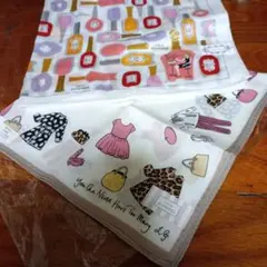 ❤LULU GUINNESS ハンカチ 2枚セット美品❤