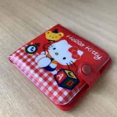 Hello Kitty ビニル二つ折り財布