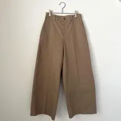 UNIQLO ワイドチノパンツ　ベージュ