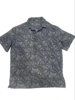 Travis Mathew トラヴィスマシュー サーフボード プリント 半袖ポロ Travis Mathew トラヴィスマシュー サーフボード プリント 半袖ポロ