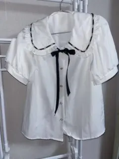 Avail 半袖ブラウス ビッグカラー リボン付き ホワイト