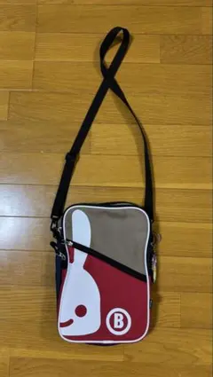 CUNE ショルダーバッグ キーホルダー付
