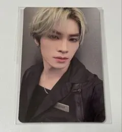 WayV 威神V Eternal White 1日店長 シャオジュン トレカ