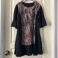 美品　4298 洋服屋　シズカコムロ　チュール　フリル　デザイン　チュニック