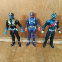 仮面ライダー響鬼 3体