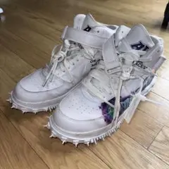 Off-White ×Nike Air Force 1 Mid Graffitiのサムネイル