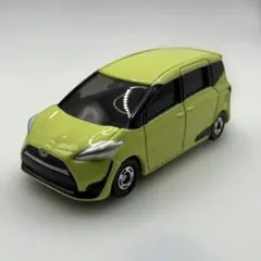 トミカ　廃盤　No.99 トヨタ　シエンタ　2016年式のサムネイル