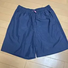 adidasハーフパンツ　ネイビー