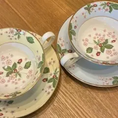 大人気☆WEDGWOOD ワイルドストロベリー ブルーム カップ&ソーサー 2客