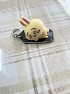ちいかわ　めじるしアクセサリー アンブレラマーカー フィギュア　うさぎ