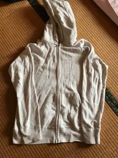 ユニクロ パーカー