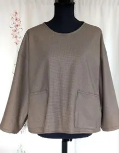 ハンドメイド・オーバーサイズトップス