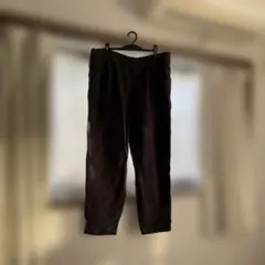 黒 コットン混合 カジュアルパンツ