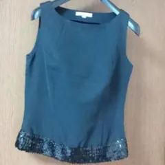 パーティーに☆黒 スパンコール付トップス