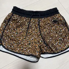 Nike ヒョウ柄 ショートパンツ S ランニングパンツ