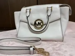 【週末限定値下】マイケルコース　ハンドバッグ　ショルダーバッグ　白　通勤　通学