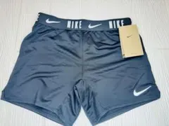 Nike ハーフパンツ ダークグレー