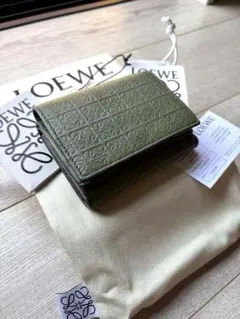 美品　LOEWE ロエベ アナグラム 三つ折り財布　付属品付き