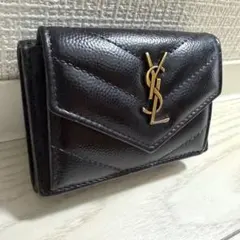 ✨超美品✨サンローランパリ　三つ折り財布　カサンドラ　YSLロゴ　レザー　黒