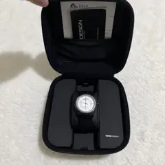 モモデザイン 腕時計 コンポジットXL ホワイト