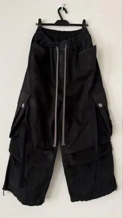 A.F ARTEFACT EXTREME WIDE CARGO PANTS