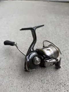 DAIWA 20LUVIAS LT3000S-CXH スピニングリール ノブ変更 - メルカリ