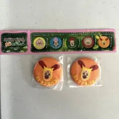 こびとづかん刺繍缶バッジ ホトケアカバネ