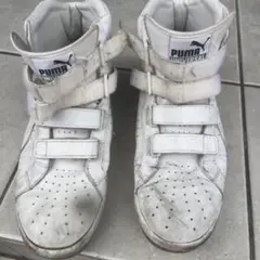 PUMA UNIVERSAL ハイカット スニーカー ホワイト