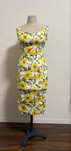 花柄 ノースリーブ タイトワンピース ドレス