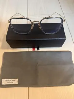 国内正規品】【極美品】THOM BROWNE46サイズ TB-011 - メルカリ