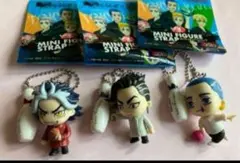 東京リベンジャーズ　ラウンドワンコラボ　ミニフィギュアストラップ　非売品　3種