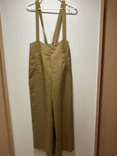 カーキ色リボン付きサロペット