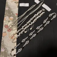 パールとビーズのネックレスセット