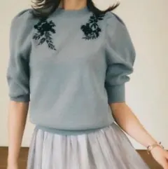 JUSGLITTY ジャスグリッティー 半袖 花柄 ニット トップス 美品