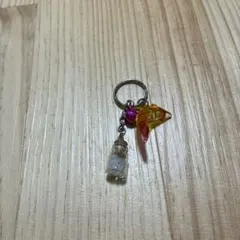 日本限定　ご当地ストラップ　平成レトロ　アクリルキューブストラップ　新品　イルカ イルカ 蓄光 ストラップ 平成レトロ 昭和レトロ - メルカリ