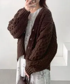 ブラウン ケーブルニットカーディガン