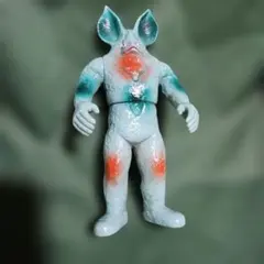 ウルトラマン 怪獣 ピグモン ソフビ フィギュア ガチャ - メルカリ